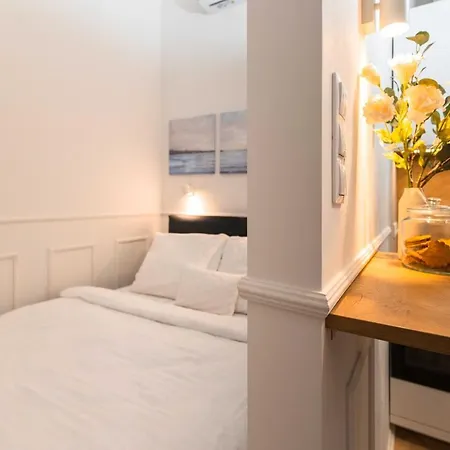 Appartement Charming - In The Downtown