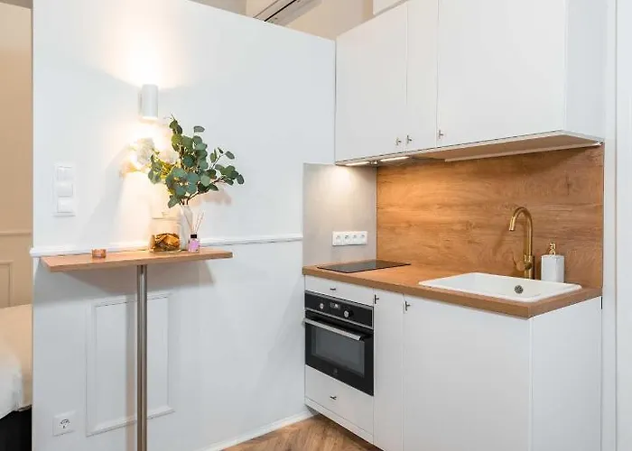 شقة Charming - In The Downtown